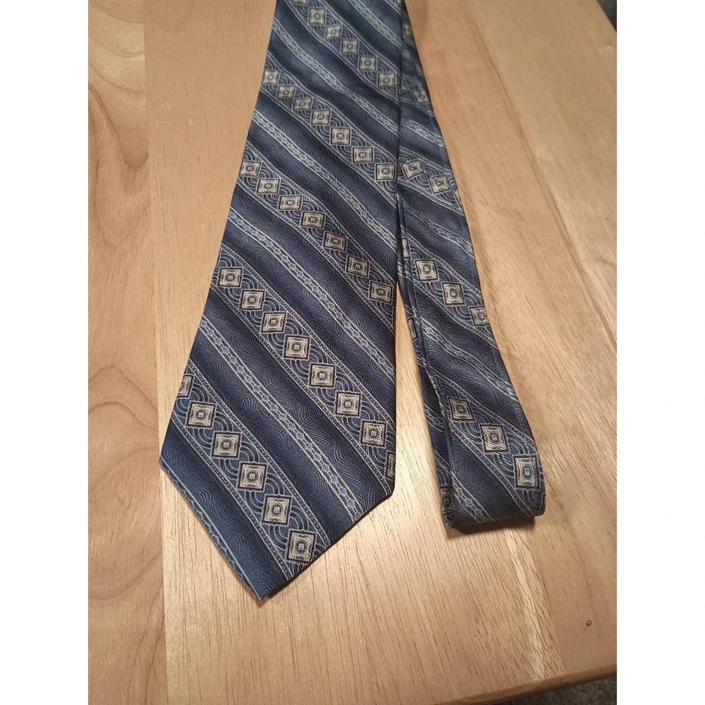 Meeting Street Mens Silk Necktie Geometric Grey Blue‎ Handmade